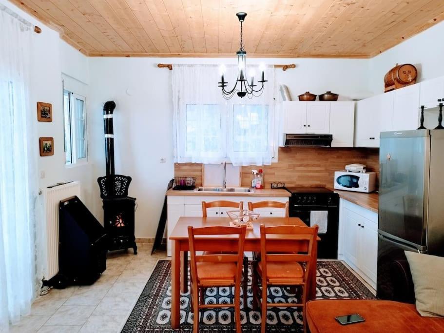 Cozy Cottage For 4 Λάβδα Εξωτερικό φωτογραφία