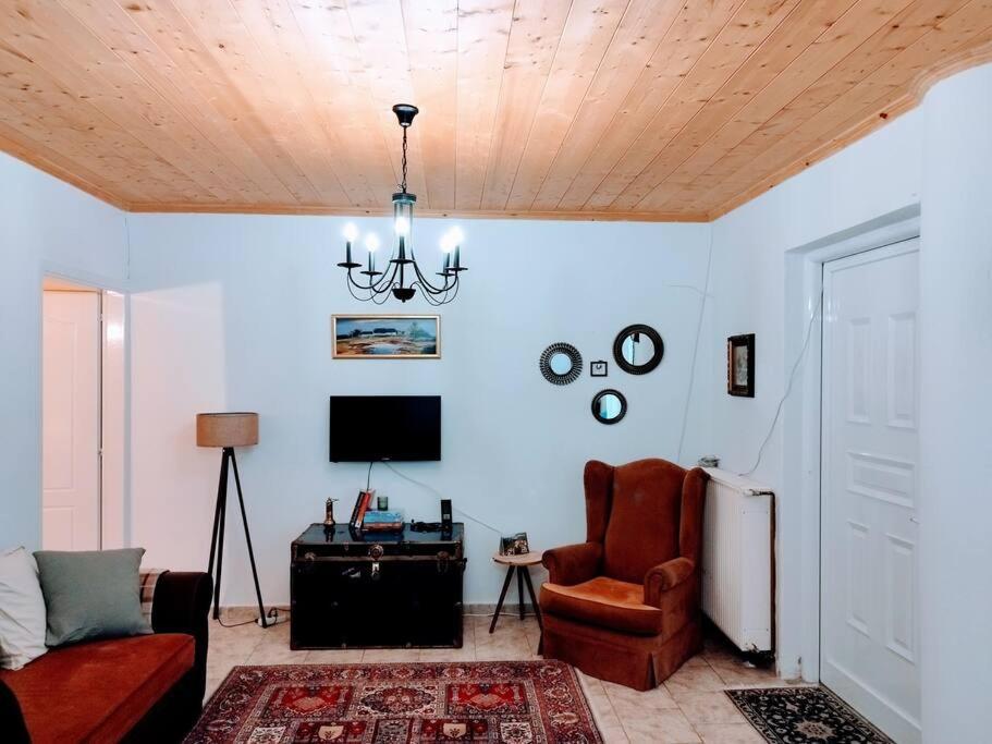 Cozy Cottage For 4 Λάβδα Εξωτερικό φωτογραφία